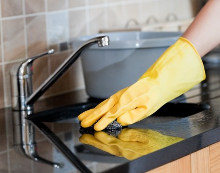Safe gutter maintenance for flats and local businesses in Highbury